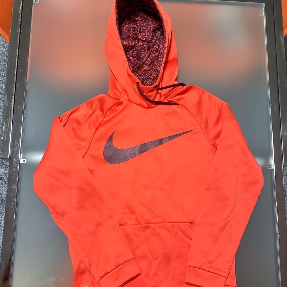 Men’s Nike dri fit hoodie